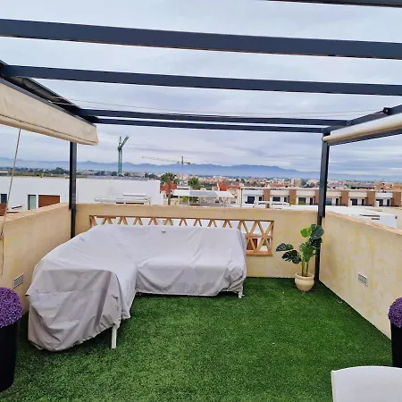 De Bamboo Villa *